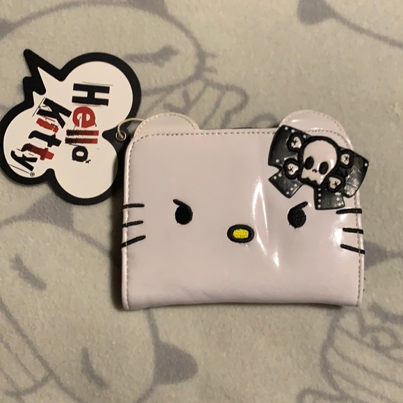 hello kitty loungefly wallet